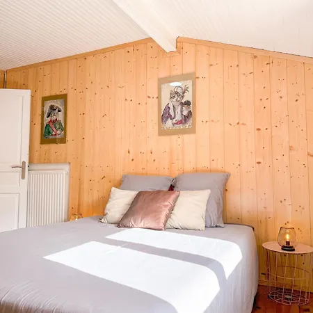 Familiale Avec Piscine Privee * Toulenne